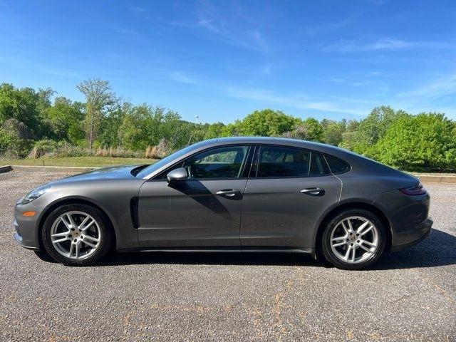 Porsche Panamera RWD 2018