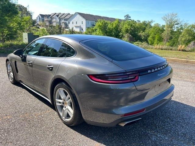 Porsche Panamera RWD 2018