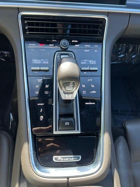 Porsche Panamera RWD 2018