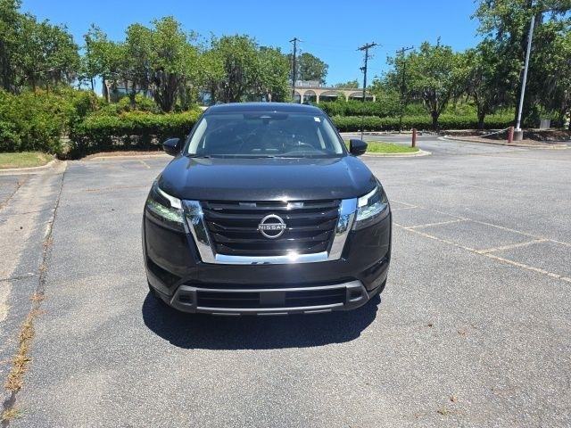 Nissan Pathfinder SV 2WD 2022