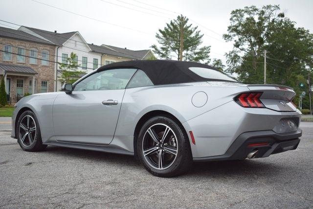 Ford Mustang EcoBoost Convertible 2024