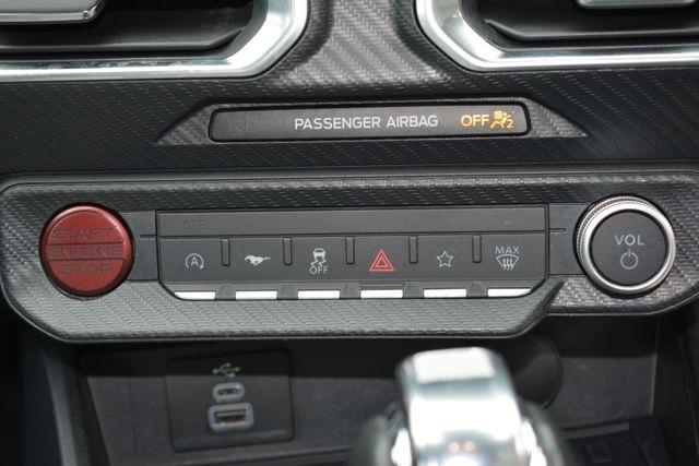Ford Mustang EcoBoost Convertible 2024