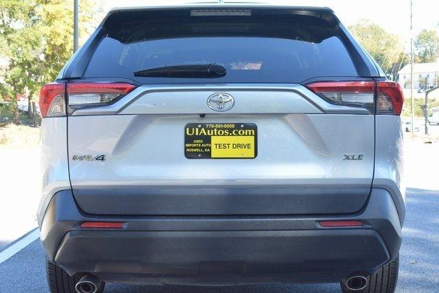 Toyota RAV4 XLE FWD (Natl) 2022