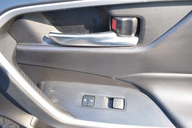 Toyota RAV4 XLE FWD (Natl) 2022