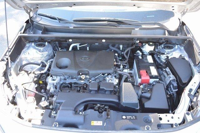 Toyota RAV4 XLE FWD (Natl) 2022