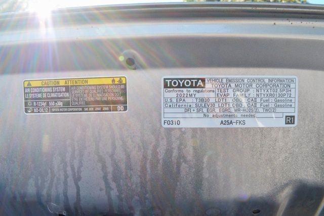 Toyota RAV4 XLE FWD (Natl) 2022