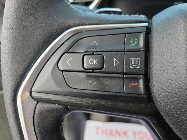 Jeep Grand Cherokee Laredo 4x2 2025