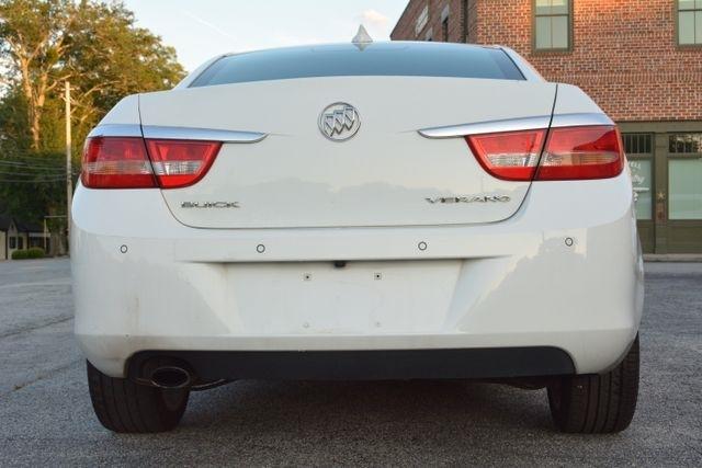 Buick Verano 4dr Sdn Leather Group 2015