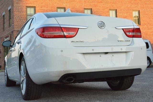 Buick Verano 4dr Sdn Leather Group 2015