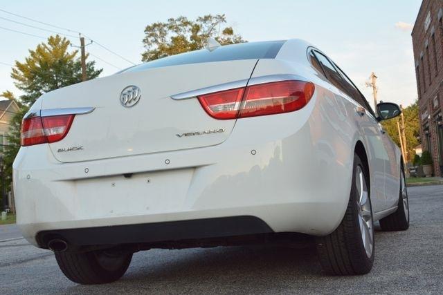 Buick Verano 4dr Sdn Leather Group 2015