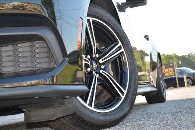 Ford Mustang EcoBoost Fastback 2024