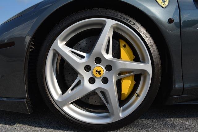 Ferrari 458 Italia 2dr Conv 2013