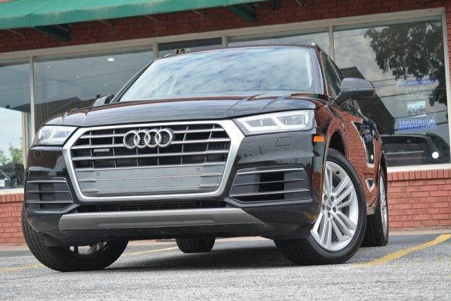 2019 Audi Q5 Premium Plus 45 TFSI quattro