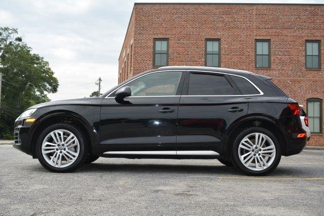 Audi Q5 Premium Plus 45 TFSI quattro 2019