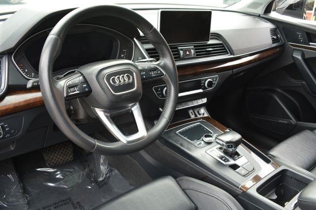 Audi Q5 Premium Plus 45 TFSI quattro 2019