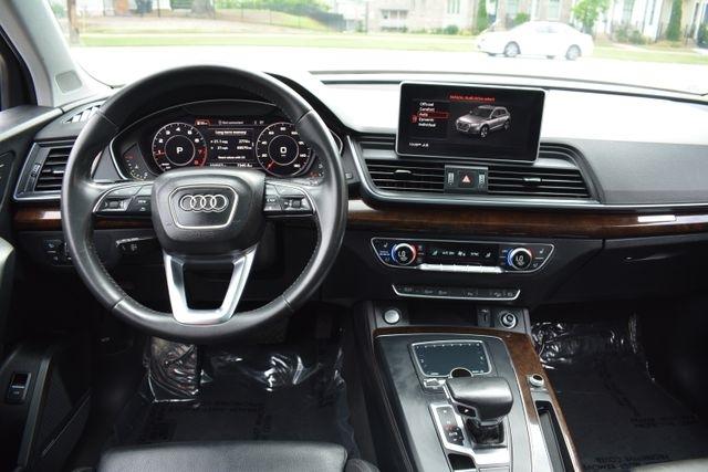 Audi Q5 Premium Plus 45 TFSI quattro 2019