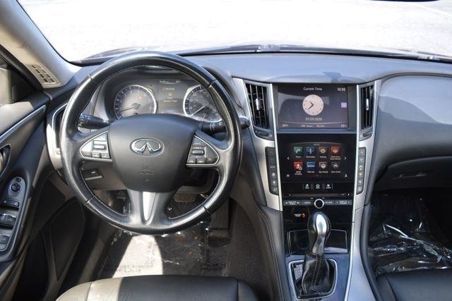 Infiniti Q50 3.0t Signature Edition RWD 2017