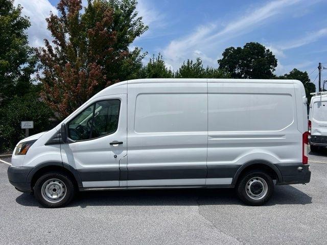 Ford Transit Van T-150 148" Med Rf 8600 GVWR Sliding RH Dr 2018