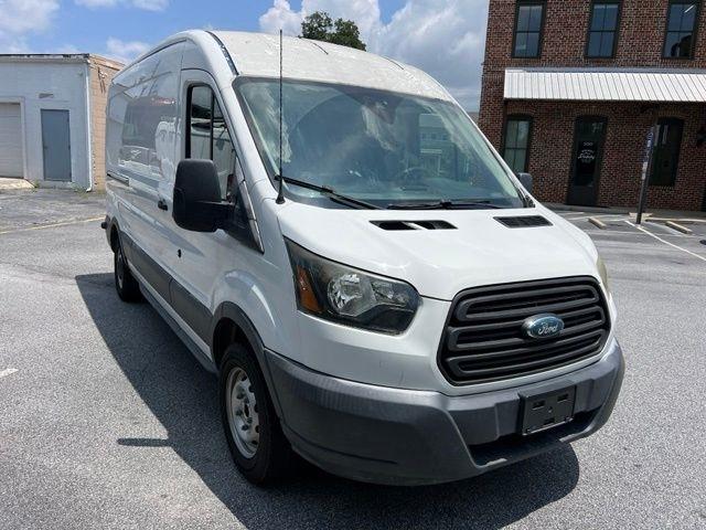 Ford Transit Van T-150 148" Med Rf 8600 GVWR Sliding RH Dr 2018
