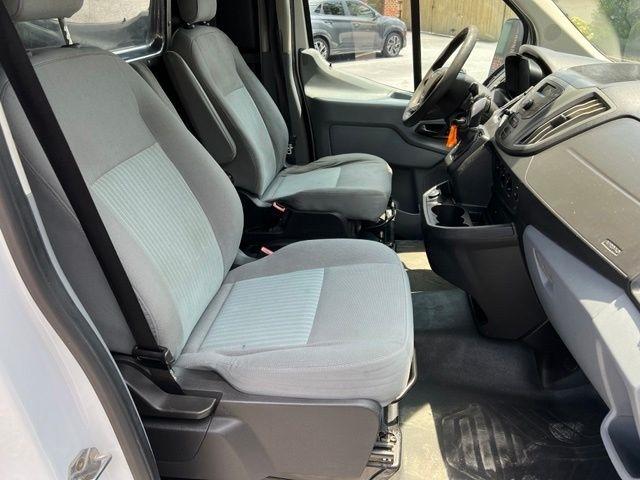 Ford Transit Van T-150 148" Med Rf 8600 GVWR Sliding RH Dr 2018