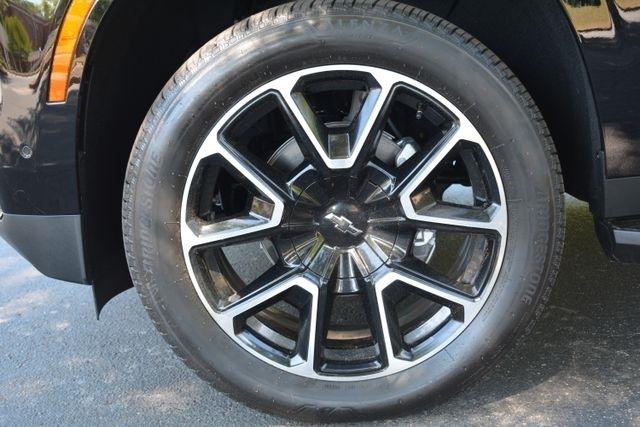 Chevrolet Tahoe 4WD 4dr RST 2026