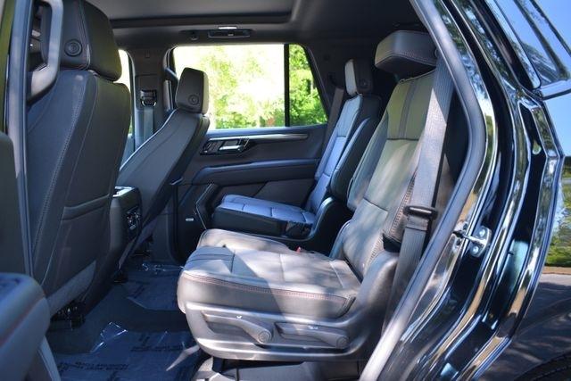 Chevrolet Tahoe 4WD 4dr RST 2026