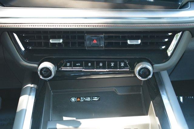 Chevrolet Tahoe 4WD 4dr RST 2026