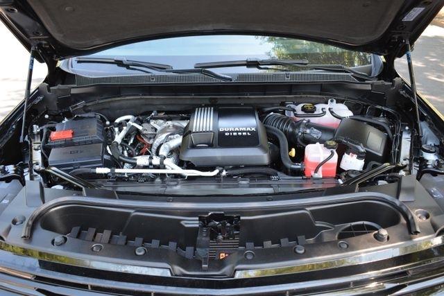 Chevrolet Tahoe 4WD 4dr RST 2026
