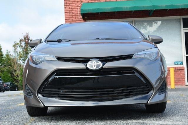 Toyota Corolla XLE CVT (Natl) 2019