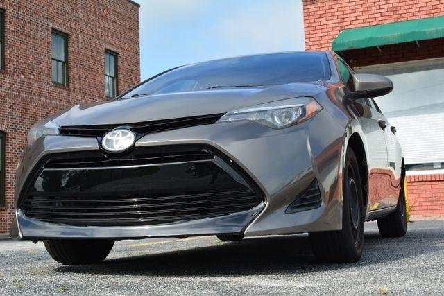 Toyota Corolla XLE CVT (Natl) 2019
