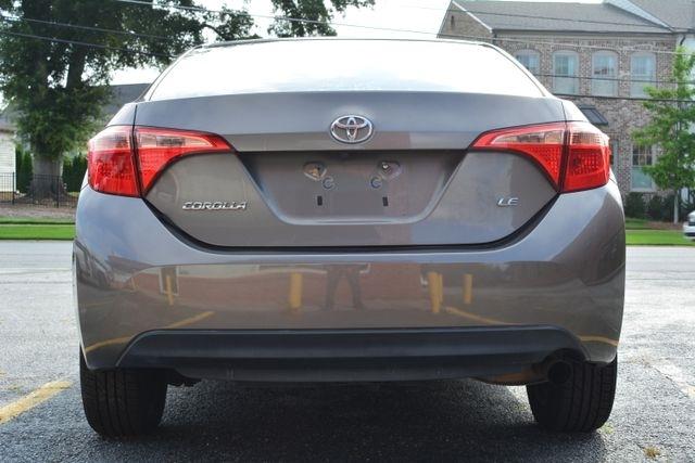 Toyota Corolla XLE CVT (Natl) 2019
