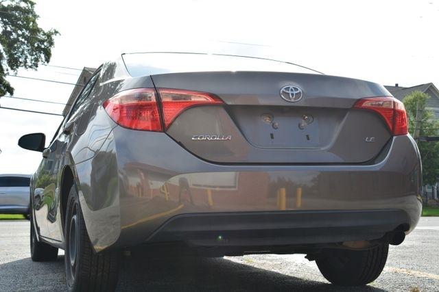Toyota Corolla XLE CVT (Natl) 2019