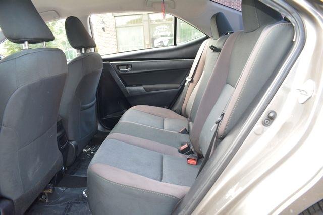 Toyota Corolla XLE CVT (Natl) 2019