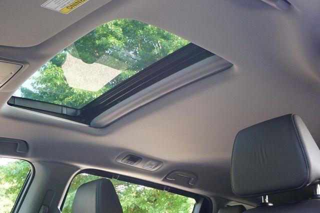 Honda Odyssey EX-L Auto 2025