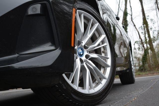 BMW 3 Series 330e xDrive Plug-In Hybrid 2024