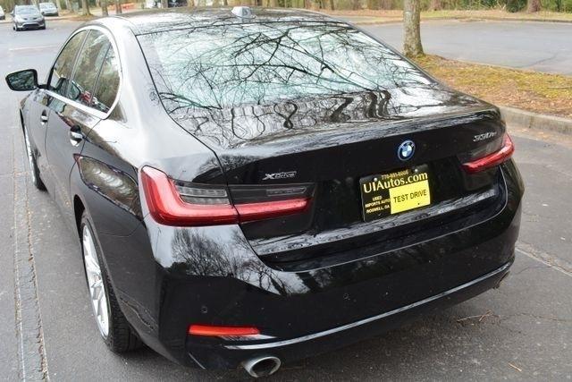 BMW 3 Series 330e xDrive Plug-In Hybrid 2024