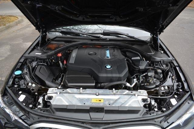 BMW 3 Series 330e xDrive Plug-In Hybrid 2024