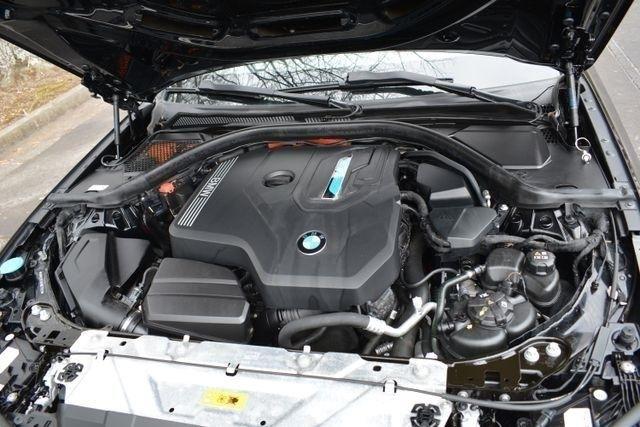 BMW 3 Series 330e xDrive Plug-In Hybrid 2024