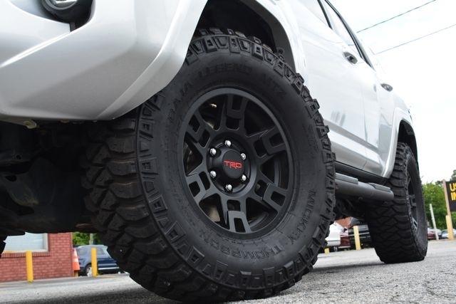 Toyota 4Runner SR5 Premium 4WD (Natl) 2023