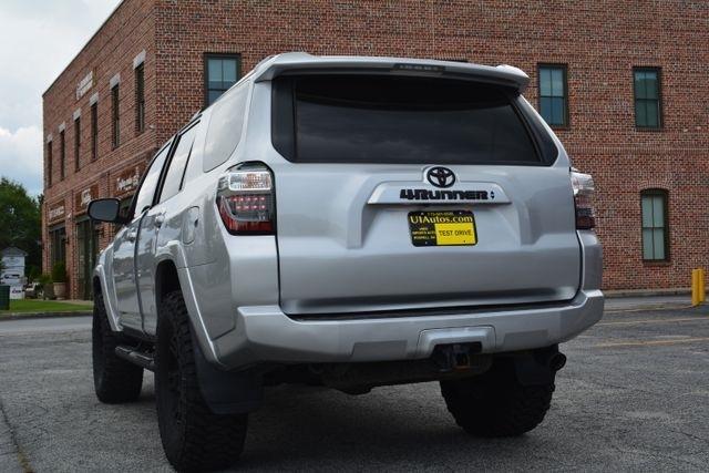 Toyota 4Runner SR5 Premium 4WD (Natl) 2023