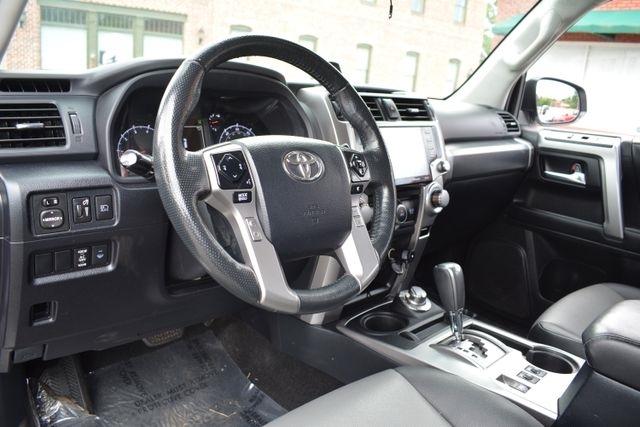 Toyota 4Runner SR5 Premium 4WD (Natl) 2023
