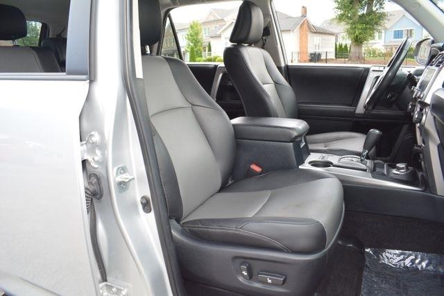 Toyota 4Runner SR5 Premium 4WD (Natl) 2023