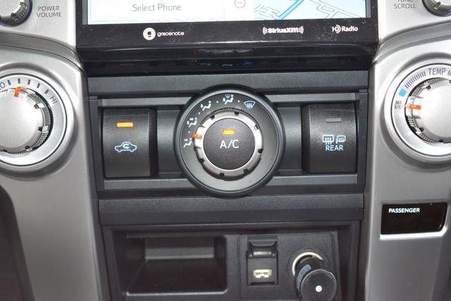 Toyota 4Runner SR5 Premium 4WD (Natl) 2023