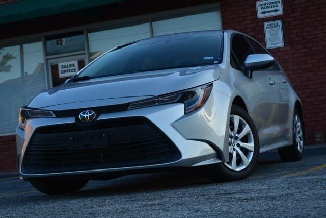 Toyota Corolla LE CVT (Natl) 2024