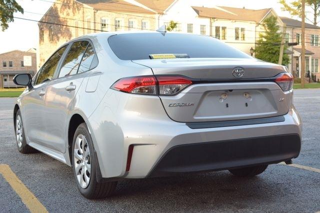 Toyota Corolla LE CVT (Natl) 2024