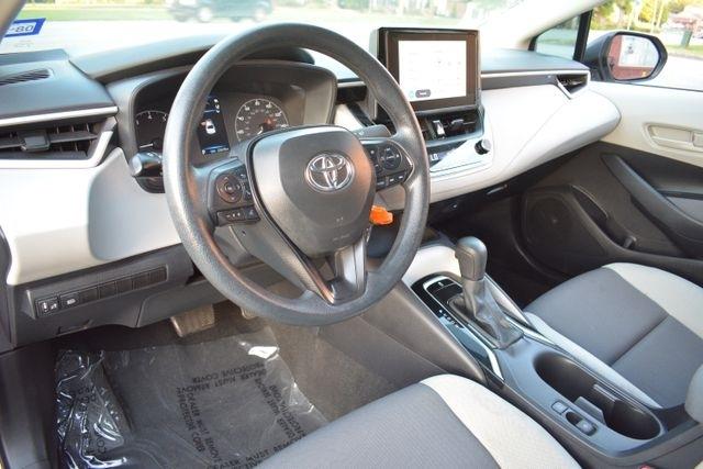 Toyota Corolla LE CVT (Natl) 2024