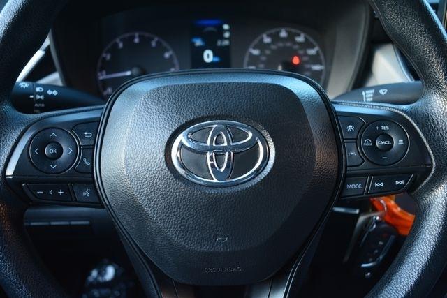 Toyota Corolla LE CVT (Natl) 2024