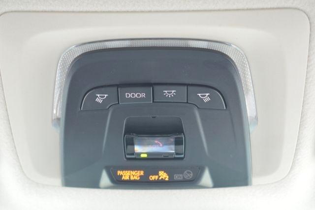 Toyota Corolla LE CVT (Natl) 2024