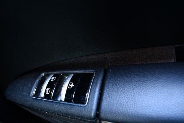 Mercedes-Benz S-Class 4dr Sdn S 550 RWD 2013