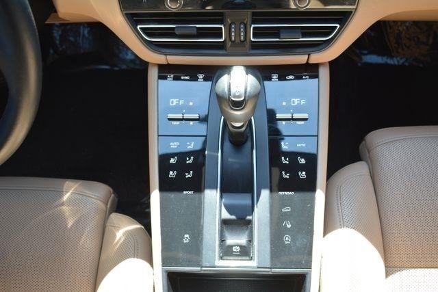 Porsche Macan AWD 2022